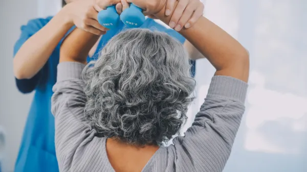 Foto demonstrativa de Fisioterapia geriátrica